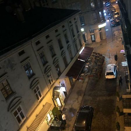 El Mundo Apartments Лвив Екстериор снимка