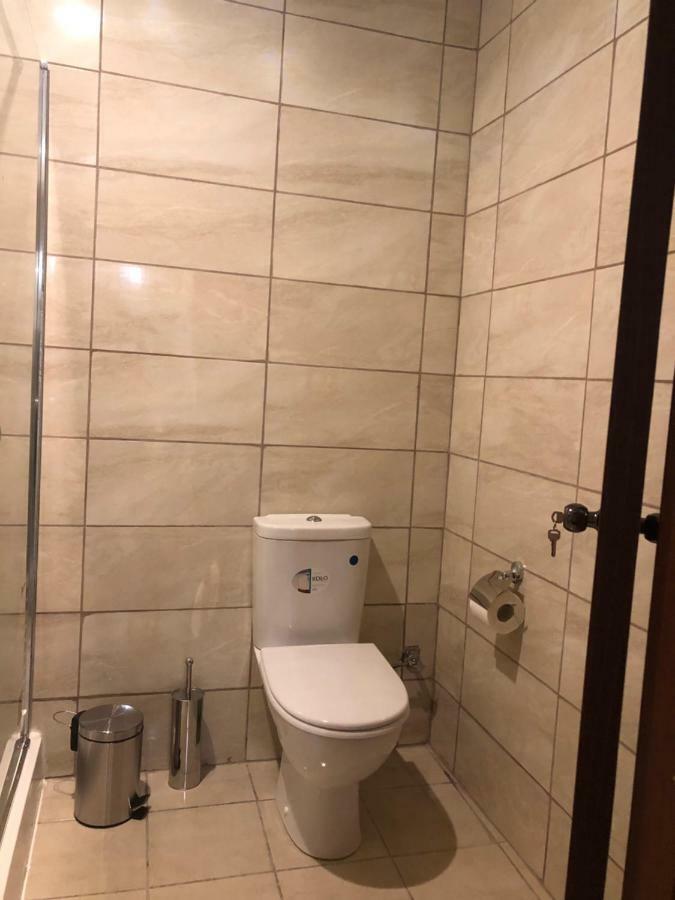 El Mundo Apartments Лвив Екстериор снимка